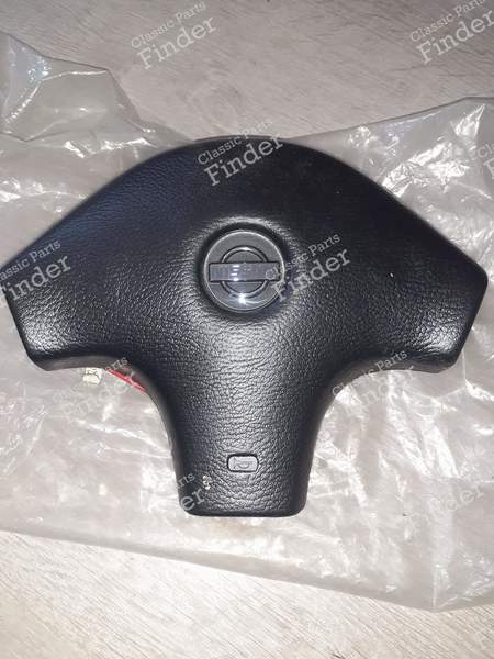 Centre de volaant - NISSAN Primera (P10/P11) - 4842090J00- 0