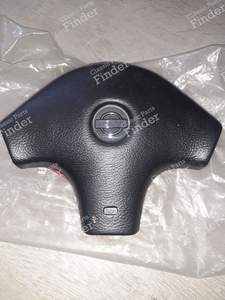 Centre de volaant - NISSAN Primera (P10/P11)
