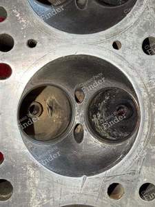 Original cylinder head - RENAULT 8 / 10 (R8 / R10) - thumb-5