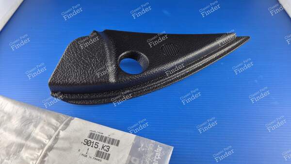 Zierblende für den linken Außenspiegel - PEUGEOT 206 - 9015.K3- 2