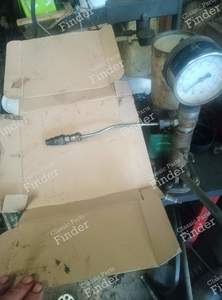 Jeu de 4 injecteurs Kugelfischer - PEUGEOT 504 Coupé / Cabriolet - DLO20D- thumb-3