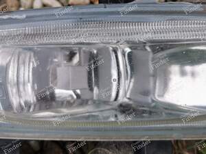 Front right fog light (older shape of front bumper) - PEUGEOT 406 Coupé - 67720881- thumb-7