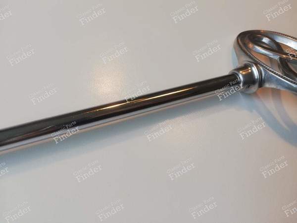 Sigle extérieur version '8' cylindres - STUDEBAKER Dictator / Director / Commander - 2