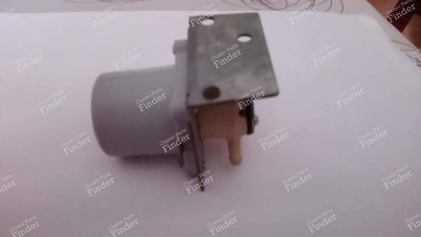 Pumpe Scheibenwaschanlage Renault diverse - RENAULT 5 / 7 (R5 / Siete) - 2380- 2