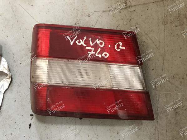 Left rear light - VOLVO 940 / 960 / S90 / V90 - 9133731- 0