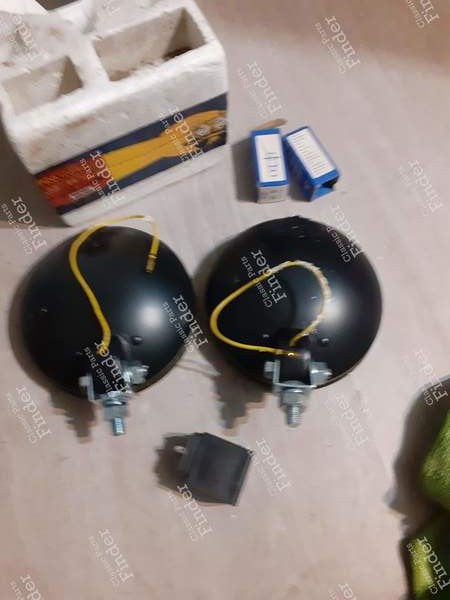 Fernlicht-Set gelb - RENAULT 8 / 10 (R8 / R10) - 500- 2