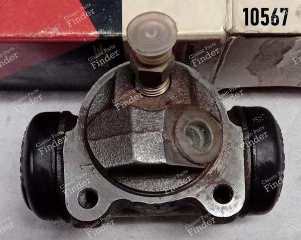 Paire de cylindres de roues arrière - PEUGEOT 404 - L621375 & L621376- 0