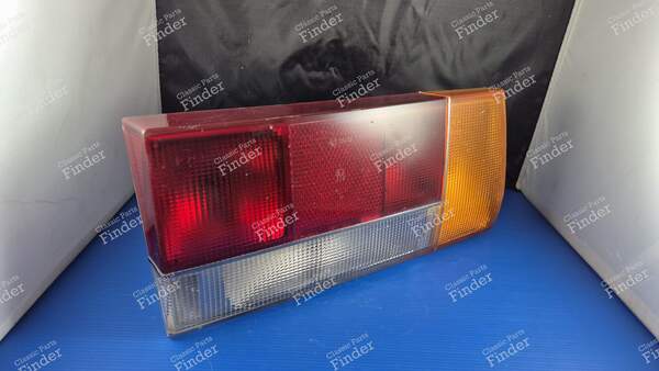 Complete Right Rear Taillight - Phase 1 - PEUGEOT 505 - 12200454- 1