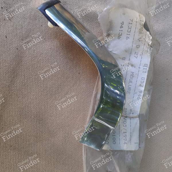 Stoßstangenabschlussleiste - Phase 1 - AUDI 80 / 4000 / 5+5 (B2) - 811853946- 0