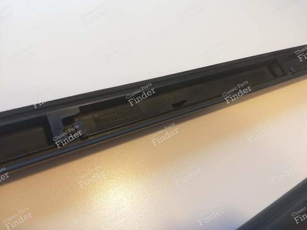 Thin side rails on left side - 3-door model - VOLKSWAGEN (VW) Golf II / Jetta - 191853535D / 191853515D- 7