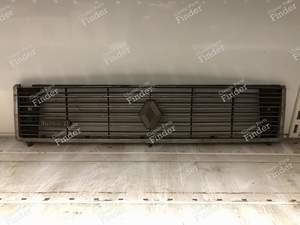 R30 grille - RENAULT 20 / 30 (R20 / R30)