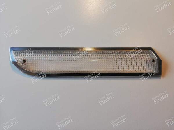 Blinker / Standlicht vorne rechts - PEUGEOT 504 - 1046 0A- 2