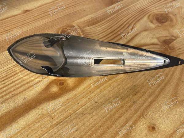 Cabochon de veilleuse d'aile - PEUGEOT 202 - 2