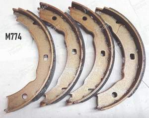 Set of 4 hand brake shoes - PEUGEOT 406
