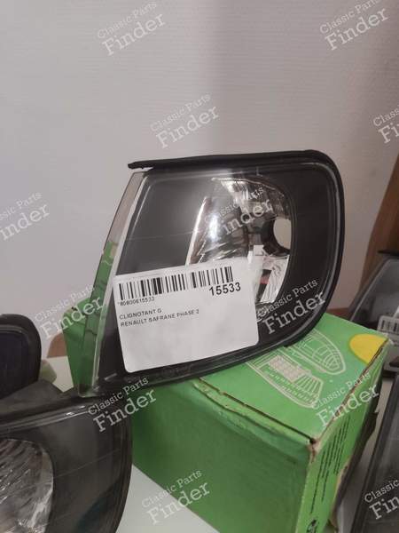 Left front turn signal - Phase 2 - RENAULT Safrane - 15533- 2