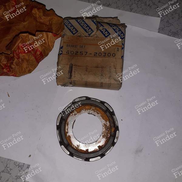 Vorderradnabenring - NISSAN Patrol / Safari (160/260) - 4025720J00- 1