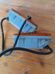 Blinker vorne rechts und links - VOLKSWAGEN (VW) Golf I / Rabbit / Caddy / Jetta - 171953049- thumb-4