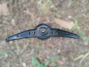 Centre de volant - SIMCA Aronde - thumb-1