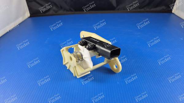 Support de barillet de serrure de coffre - FORD Mondeo / Contour - 96BGF43388AD- 0