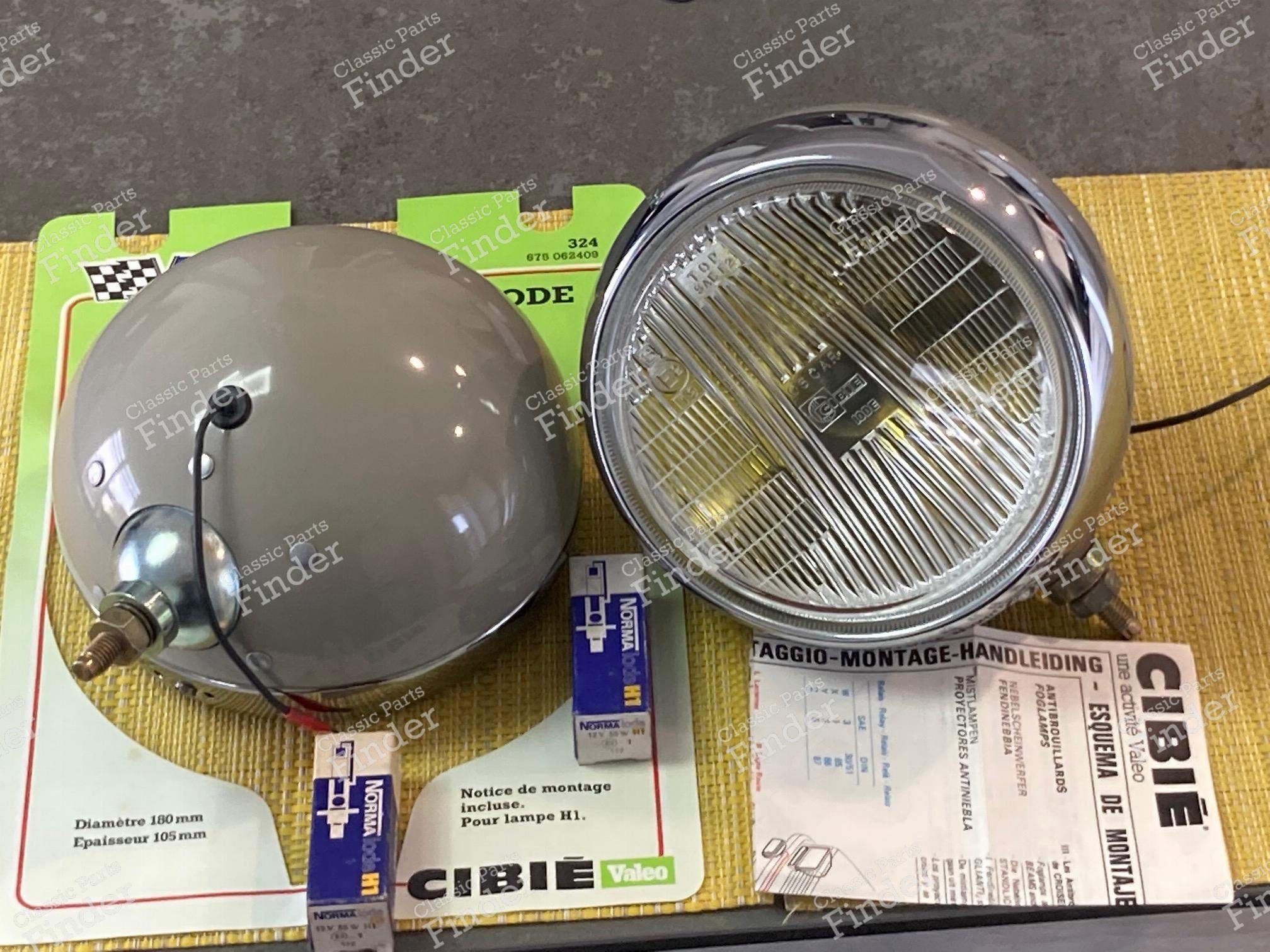 Cibié 'Oscars' fog lamp, for Alpine A 110, R8 Gordini - RENAULT