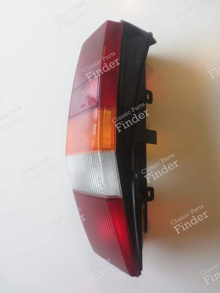 Left rear light - station wagon version - PEUGEOT 305 - 20900- 1