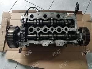Cylinder head with camshafts / pulleys - 2.7 HDI engine - CITROËN C6