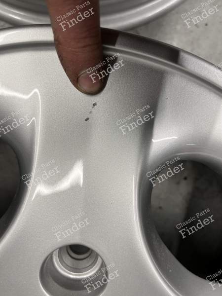 Jantes aluminium 13 pouces - RENAULT Twingo I - 7700422260 / 7701410283- 2