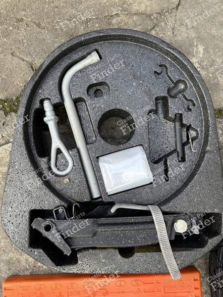 Spare Tire Kit - AUDI TT - 1
