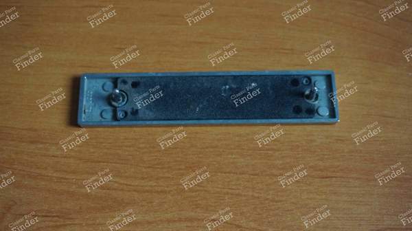 TI' monogram - PEUGEOT 504 - 1