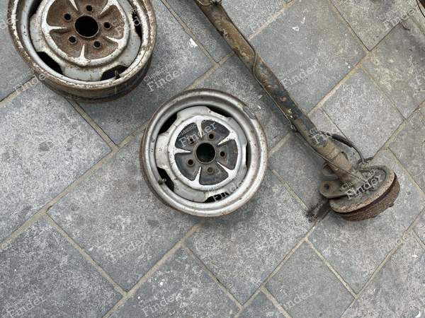 Essieu arrière + 2 jantes à 5 trous 15 M RS - FORD Taunus 12M (P6) - 1