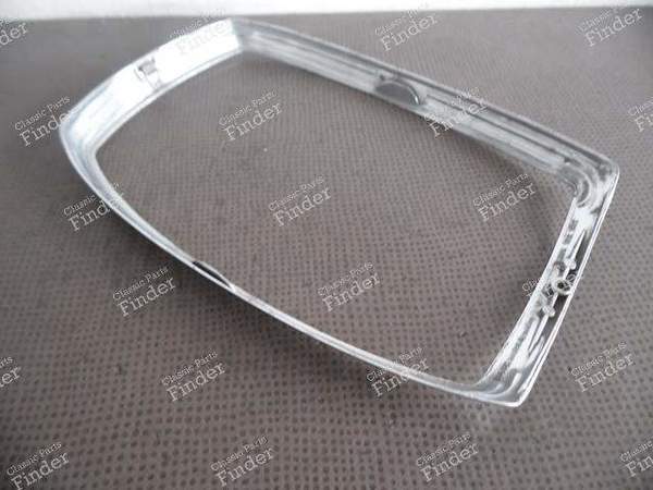 ENJOLIVEUR DE PHARE - MERCEDES BENZ /8 (W114 / W115) - 1305542052 / A1158260089- 7