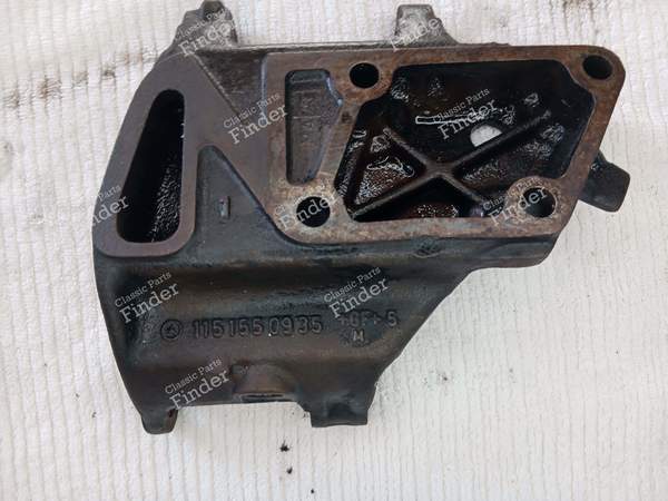 Support d'alternateur - MERCEDES BENZ /8 (W114 / W115) - A1151550935- 1