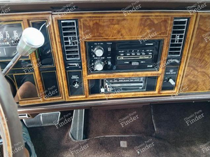 Komplettes Fahrzeug zur Restaurierung oder als Ersatzteilspender - BUICK Riviera - thumb-7