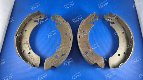 Jeu de 4 mâchoires de freins arrière - FORD Escort (MK1) - 5020545- 1