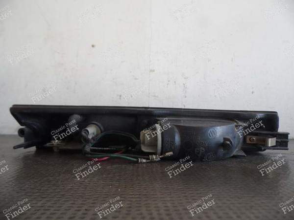 BLINKER VORNE LINKS - MAZDA 323 / Protégé / F /Astina (BG) - Koito 210-61311- 7