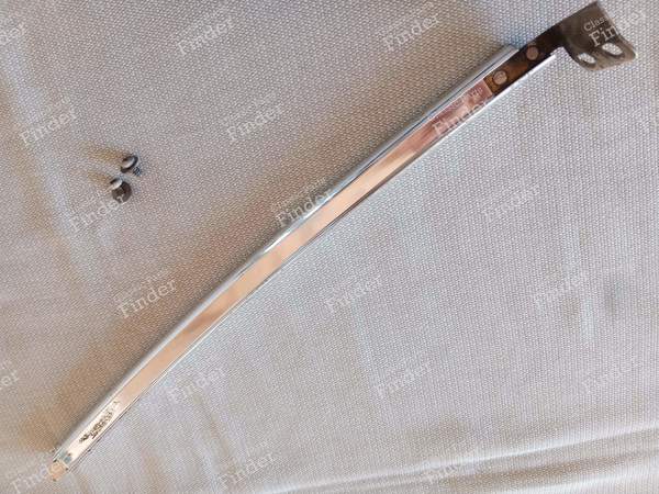 Türfensterhalterung Chromleiste - MERCEDES BENZ /8 (W114 / W115) - A1157300219- 1