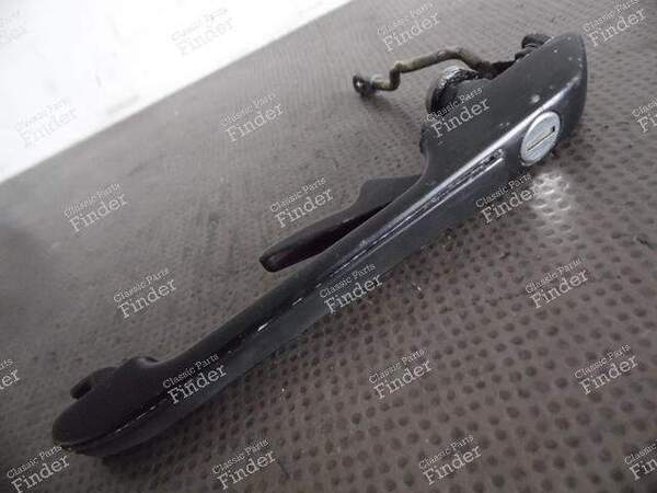 RIGHT OUTSIDE HANDLE - PORSCHE 924 - Références: 94453890600, 94453890603, 477837038C, 477837038D et 477837038H- 0