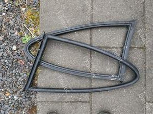 Ein Paar hintere Seitenfenster aus Gummi für PORSCHE 911 / 912 E (G Modell)