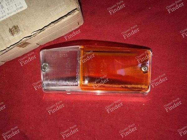 Cabochon de clignotant avant droit - RENAULT 16 (R16) - 1118 1801- 1