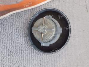 Fuel filler cap - DATSUN Bluebird / 1300/1400/1500/1600/1800 (510) - ER214- thumb-2
