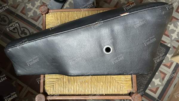 Black leather central armrest - MERCEDES BENZ W111 / W112 (Heckflosse) - 0