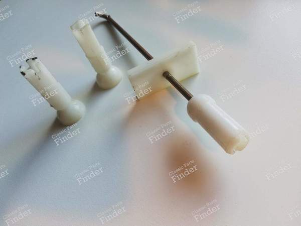 Scheinwerferoptik vorne rechts - SIMCA-CHRYSLER-TALBOT 1307 / 1308 / 1309 / 1510 / 150 / Solara / Alpine - Equilux 61227403- 9