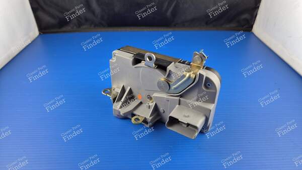 Right Front Door Lock - PEUGEOT 406 - 9136J6- 1