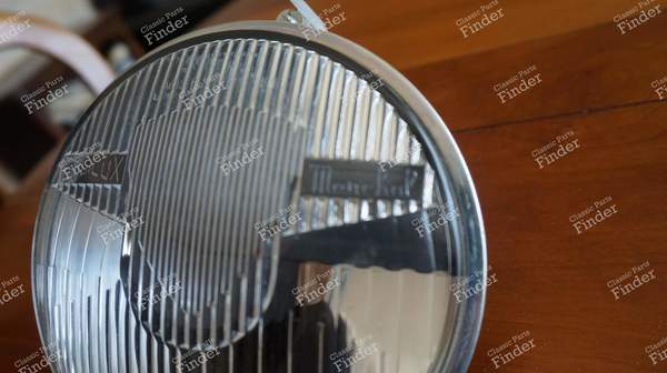 Marchal Equilux fog lamp - PEUGEOT 203 - BTP 546 / 61610303 / 101845- 2