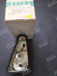 Platine de feu arrière droit - version break pour PEUGEOT 204