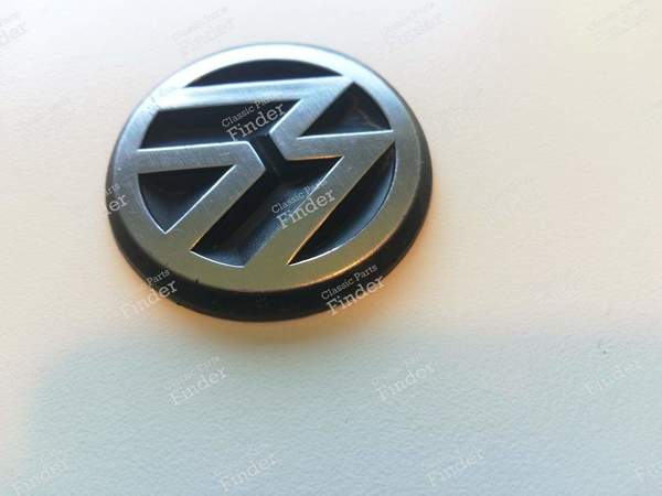Sigle arrière VW - VOLKSWAGEN (VW) Golf I / Rabbit / Caddy / Jetta - 191853601B QK6- 6