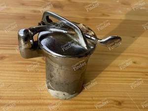 Talbot Lago fuel filler cap - TALBOT-LAGO T120