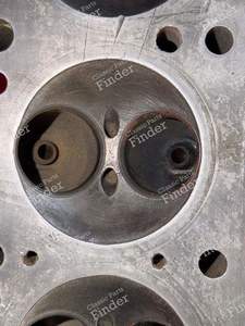 Original cylinder head - RENAULT 8 / 10 (R8 / R10) - thumb-4