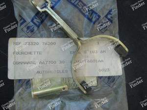 Starter fork - DATSUN 720 - 2332076200- thumb-1