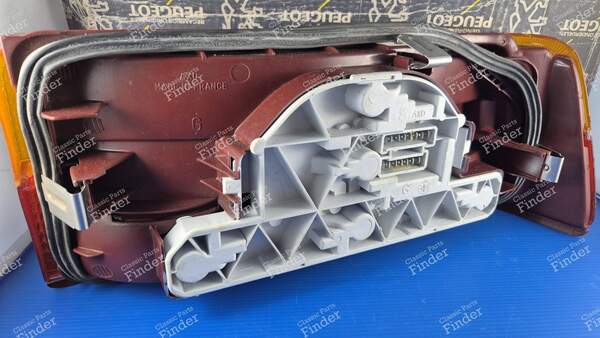 Complete Left Taillight - Phase 1 - PEUGEOT 309 - 3